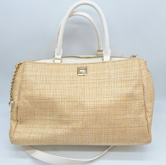 Betsey Johnson Daisy'd & Confused Satchel Purse - Picture 3 of 6